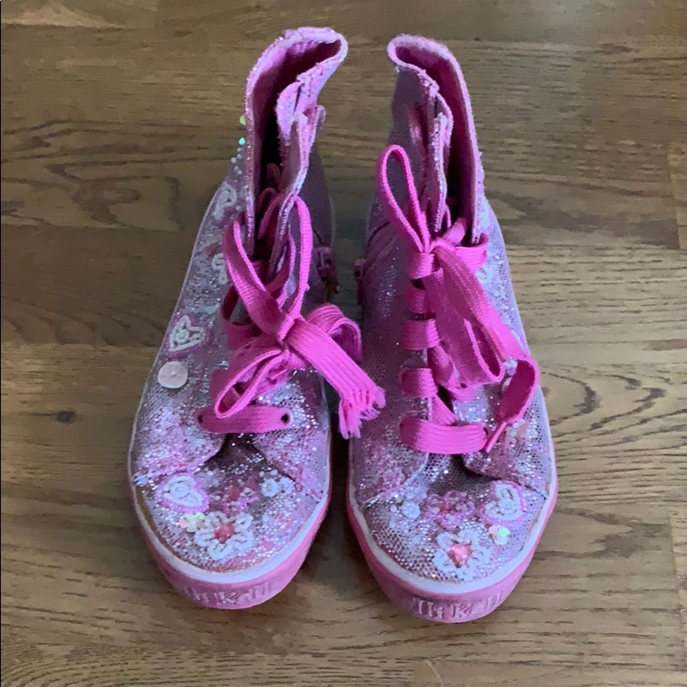Lelli Kelly high top